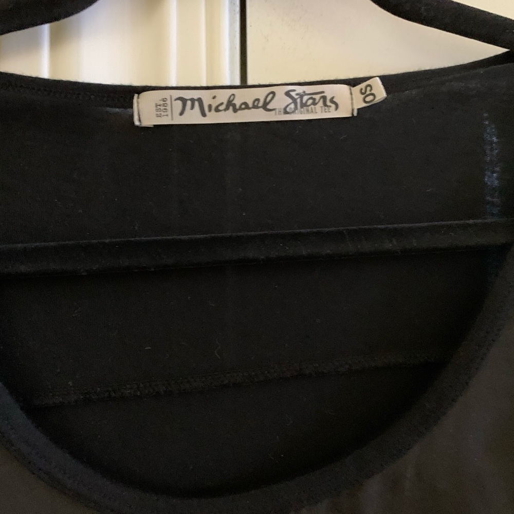 Light weight top